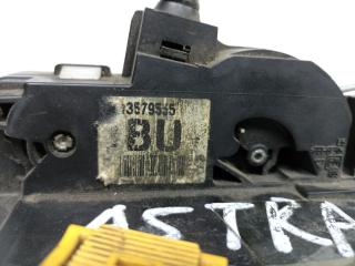 Замок двери задней левой Opel Astra J 2010-2017 810993