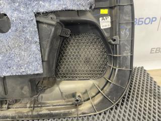 Обшивка двери передней правой Nissan Tiida (C11) 2007-2014 814486