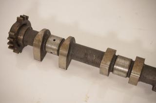 Распредвал впускной Nissan Qashqai (J10) 2006-2014 819495