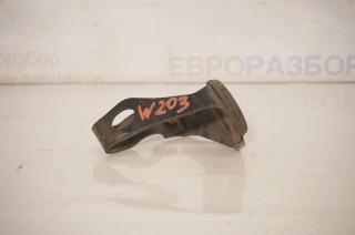 Кронштейн крепления заднего стабилизатора Mercedes Benz W203 2000-2006 820050