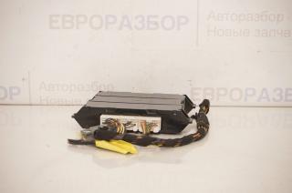 Блок управления климатической установкой Land Rover Discovery III 2004-2009 819068
