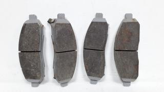 Колодки тормозные передние к-кт Nissan Navara (D40) 2005-2015 812016