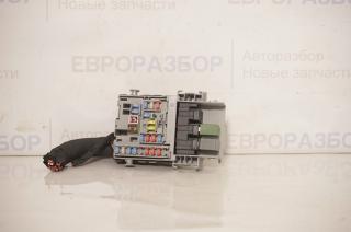 Блок предохранителей Cadillac SRX 2003-2009 819197