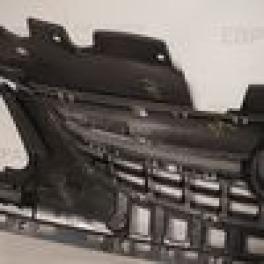 Решетка радиатора Opel Corsa D 2006-2015 820212