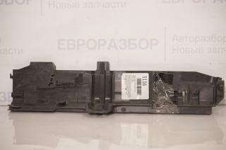 Кронштейн передней панели BMW 3-серия E90/E91 2005-2012 818438