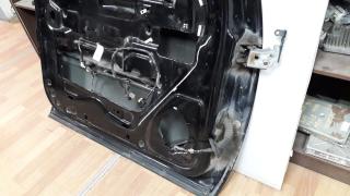 Дверь передняя левая Cadillac Escalade III 2006-2014 811403