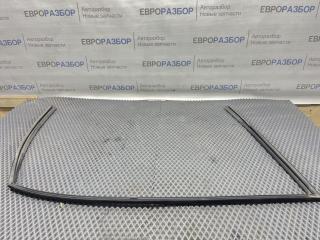 Уплотнитель стекла двери Nissan Almera (G15) 2013-2018 813805