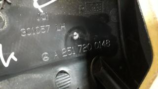 Обшивка двери передней левой Mercedes Benz W251 R-Klasse 2005-2017 812218