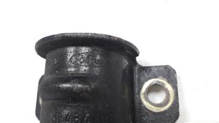 Кронштейн крепления заднего стабилизатора Ford Focus I 1998-2005 811924