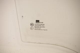 Стекло двери передней правой Chevrolet Lanos 2004-2010 818544