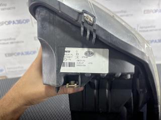 Фара правая Renault Sandero 2009-2014 815844