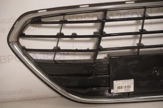 Решетка в бампер Ford Mondeo I 1993-1996 817844