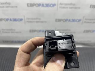 Кнопка корректора фар Nissan Almera (G15) 2013-2018 813668