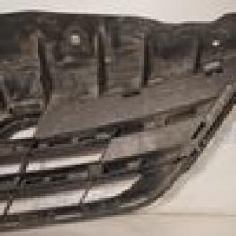 Решетка радиатора Toyota Corolla E150 2006-2013 820211