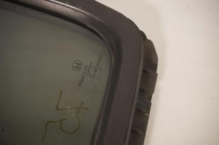Стекло двери задней левой (форточка) Honda Pilot 2008-2015 819374