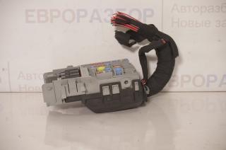Блок предохранителей Cadillac SRX 2003-2009 818322