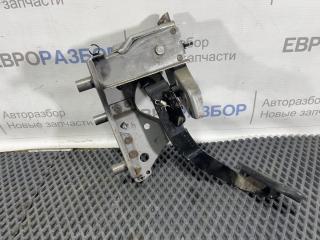 Педаль тормоза Nissan Tiida (C11) 2007-2014 814647
