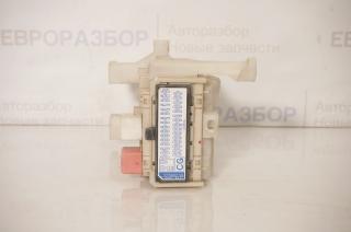 Блок предохранителей Toyota Corolla Fielder (E140) 10/2006 - 04/2012 Универсал NZE141G, NZE144G, ZRE142G, ZRE144G 817034
