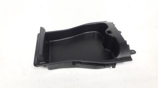 Вставка центрального подлокотника Lexus RX 300/330/350/400h 2003-2009 811912