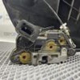 Замок двери передней правой VW Polo (Sed RUS) 2011-2020 813001