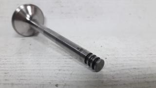 Клапан выпускной VW Touareg 2002-2010 811222