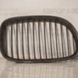 Решетка радиатора правая BMW 7-серия F01/F02 2008-2015 820213
