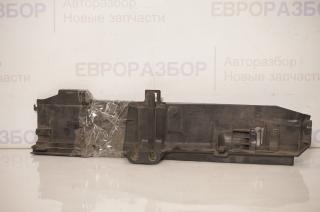 Кронштейн радиатора BMW 3-серия E90/E91 2005-2012 818951