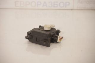Моторчик заслонки печки Mitsubishi Pajero 09/1999 - 09/2006 SUV V77W, V65W, V75W, V68W, V78W, V63W, V73W 818219