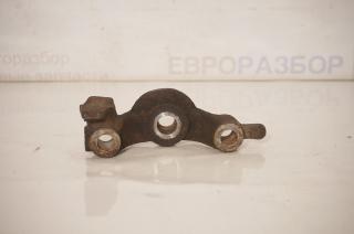 Кронштейн опоры шаровой Toyota Land Cruiser (120)-Prado 2002-2009 820067