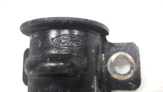 Кронштейн крепления заднего стабилизатора Ford Focus I 1998-2005 811923