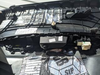 Обшивка двери задней правой Suzuki Vitara 2015> 820316
