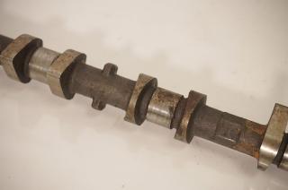 Распредвал впускной Nissan Qashqai (J10) 2006-2014 819495