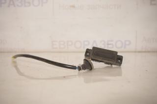 Кнопка открывания багажника Suzuki Vitara 2015> 820250