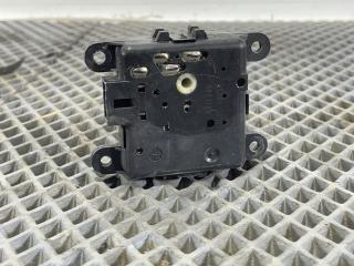 Моторчик заслонки отопителя Nissan Almera N16 2000-2006 815247