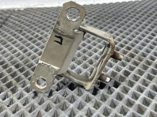 Петля двери багажника Nissan Almera N16 2000-2006 815300