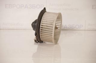 Моторчик печки Mitsubishi Pajero 01/1991 - 08/1999 SUV V21W, V23C, V23W, V25C, V25W, V43W, V45W, V55W, V46V, V24C, V24W, V26C, V26WG, V46W, V46WG, V47WG, V24WG, V44W, V44WG, V14V, V24V, V34V, V26W 816997