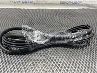 Уплотнитель двери Nissan Almera (G15) 2013-2018 813894