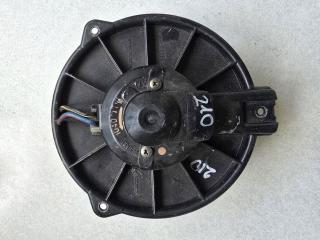 Моторчик печки Toyota Estima (XR30, XR40) 01/2000 - 12/2005 Минивэн (3 ряда сидений) ACR30W, ACR40W, MCR30W, MCR40W 816439