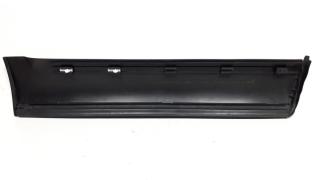 Накладка двери задней левой VW Touareg 2002-2010 812048