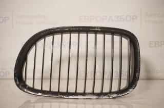 Решетка радиатора левая BMW 7-серия F01/F02 2008-2015 820214