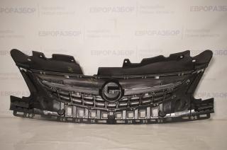 Решетка радиатора Opel Corsa D 2006-2015 820212