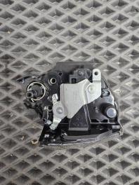 Замок двери передней правой Lexus LX 570 2007> 816428
