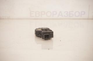 Моторчик заслонки печки BMW 3-серия F30/F31/F80 2011-2020 818621