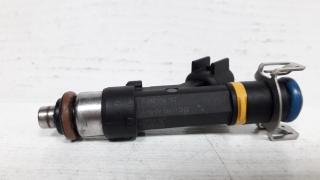 Форсунка инжекторная электрическая Mazda Mazda 3 (BL) 2009-2013 811766