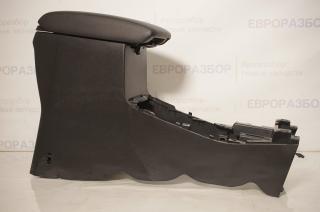 Подлокотник Suzuki Vitara 2015> 820024