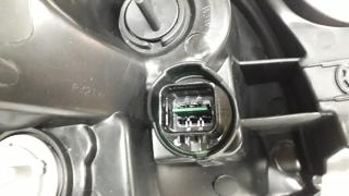 Фара левая Hyundai Tucson 2004-2010 811577