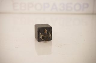 Реле Mitsubishi Galant 08/1996 - 11/2005 Седан EA1A, EC1A, EC5A, EA3A, EC3A, EA7A, EC7A 818400