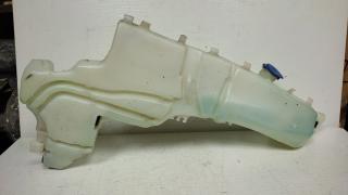 Бачок омывателя лобового стекла Ford Focus II 2005-2008 812783