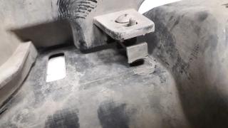 Кожух замка капота Honda CR-V 2002-2006 812492