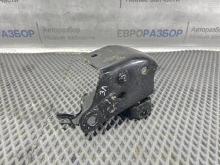 Кронштейн задней балки Nissan Tiida (C11) 2007-2014 814570